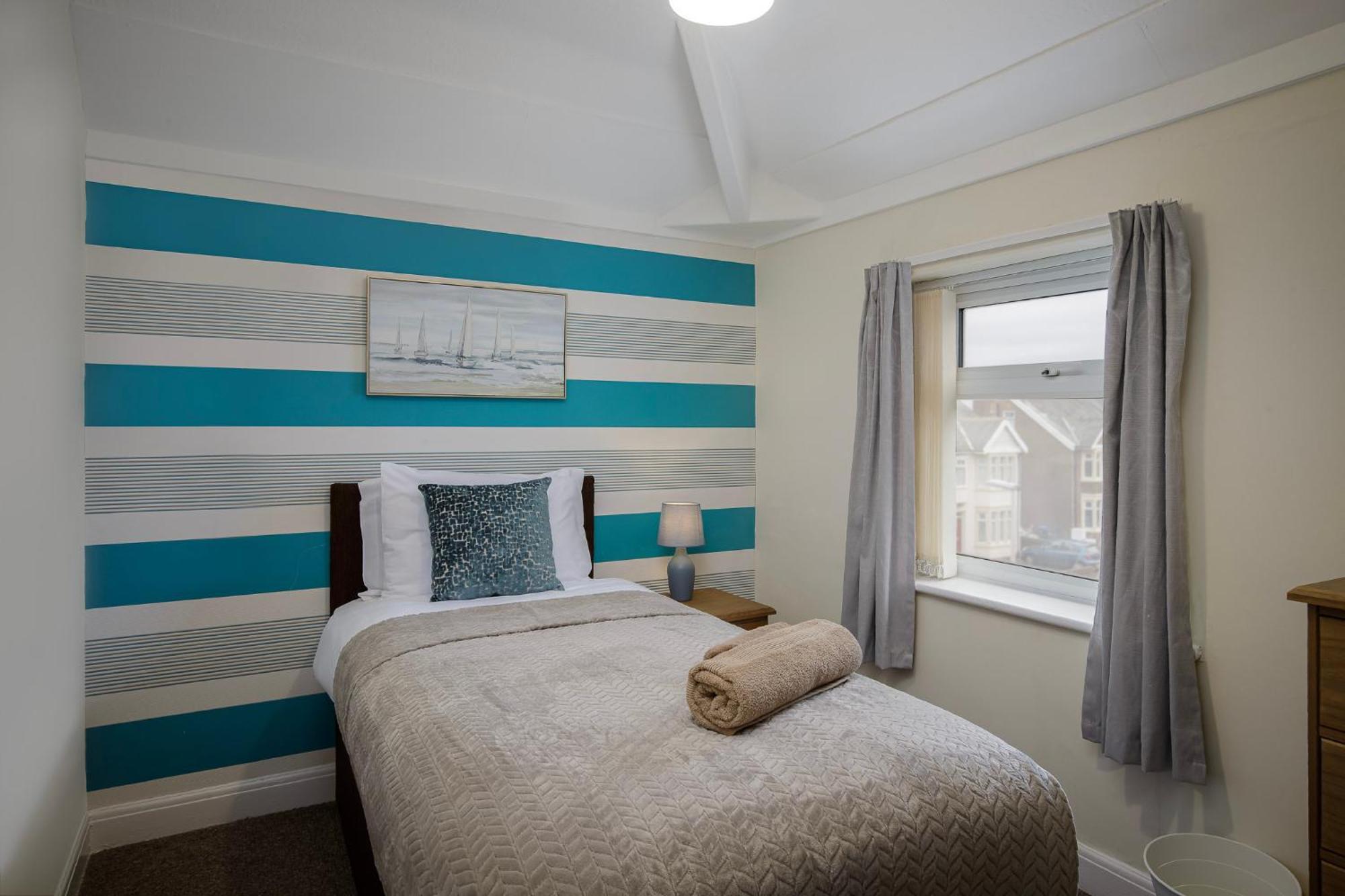 Arnside - Spacious 10-Bedroom Seaside Cottage Blackpool Eksteriør billede